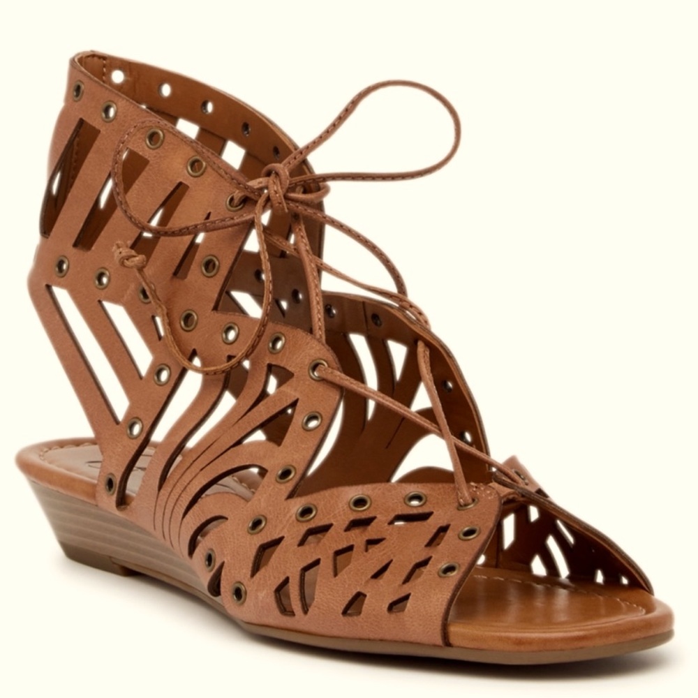 Jessica Simpson Lalaine Sandals in honey brown